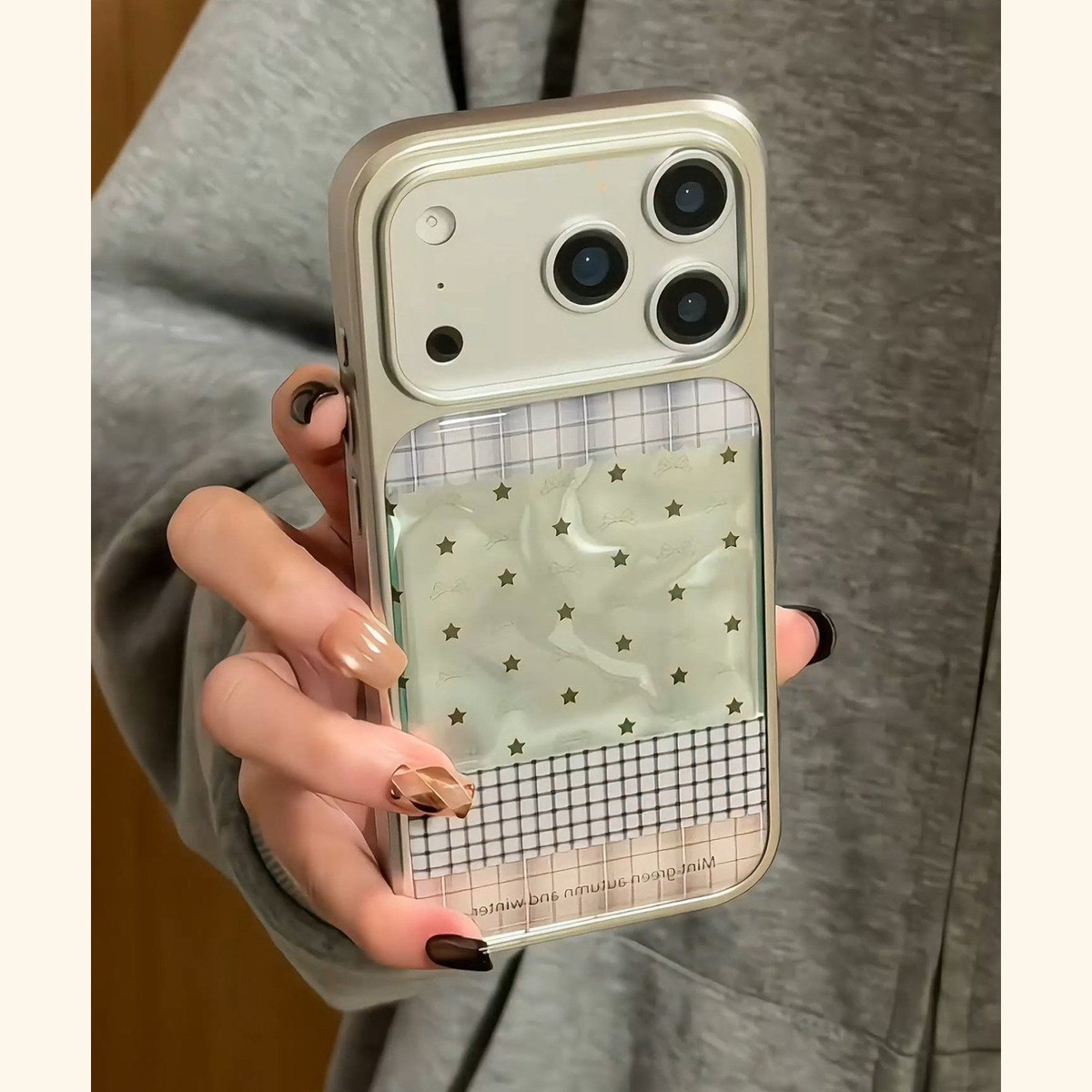iPhone 17 Pro Max Mint Green Anti-Drop Case