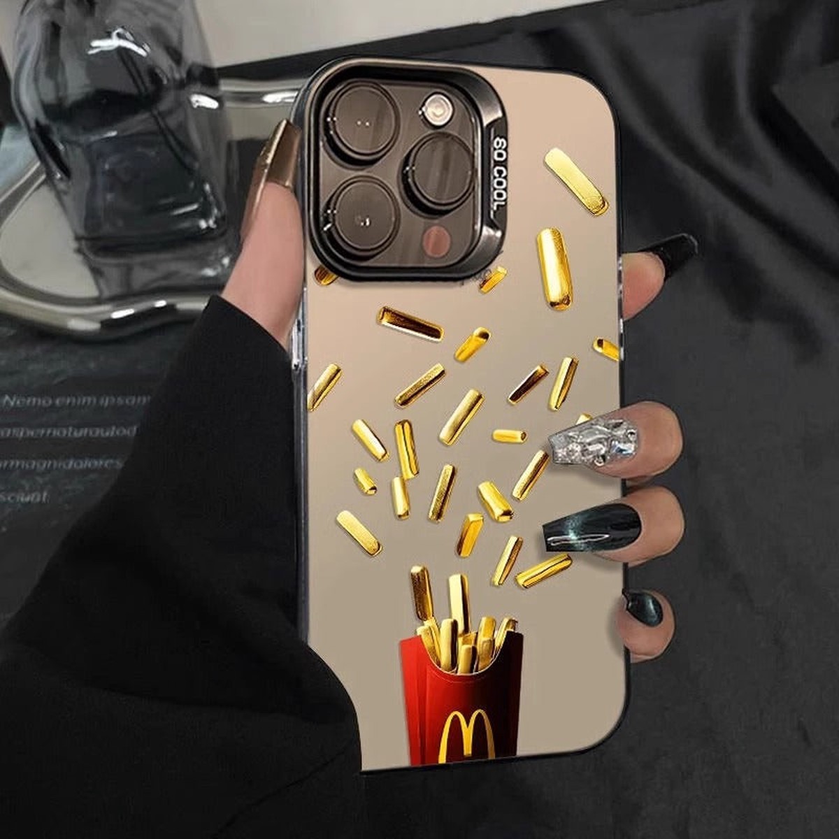 STOCK-Gold Fries Art Case for iPhone 1216 Pro Max